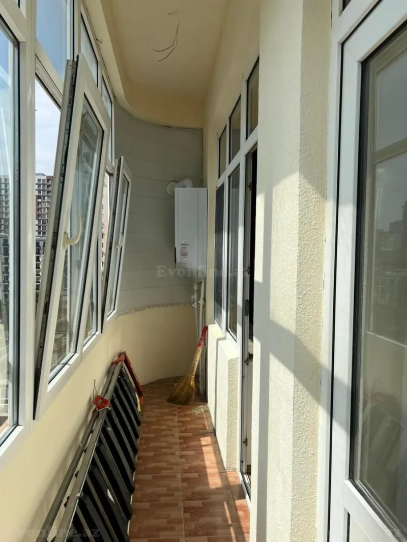 Kirayə verilir 4 otaqlı Mənzil Yeni tikili 182 m² Nəsimi r. - şəkil 17