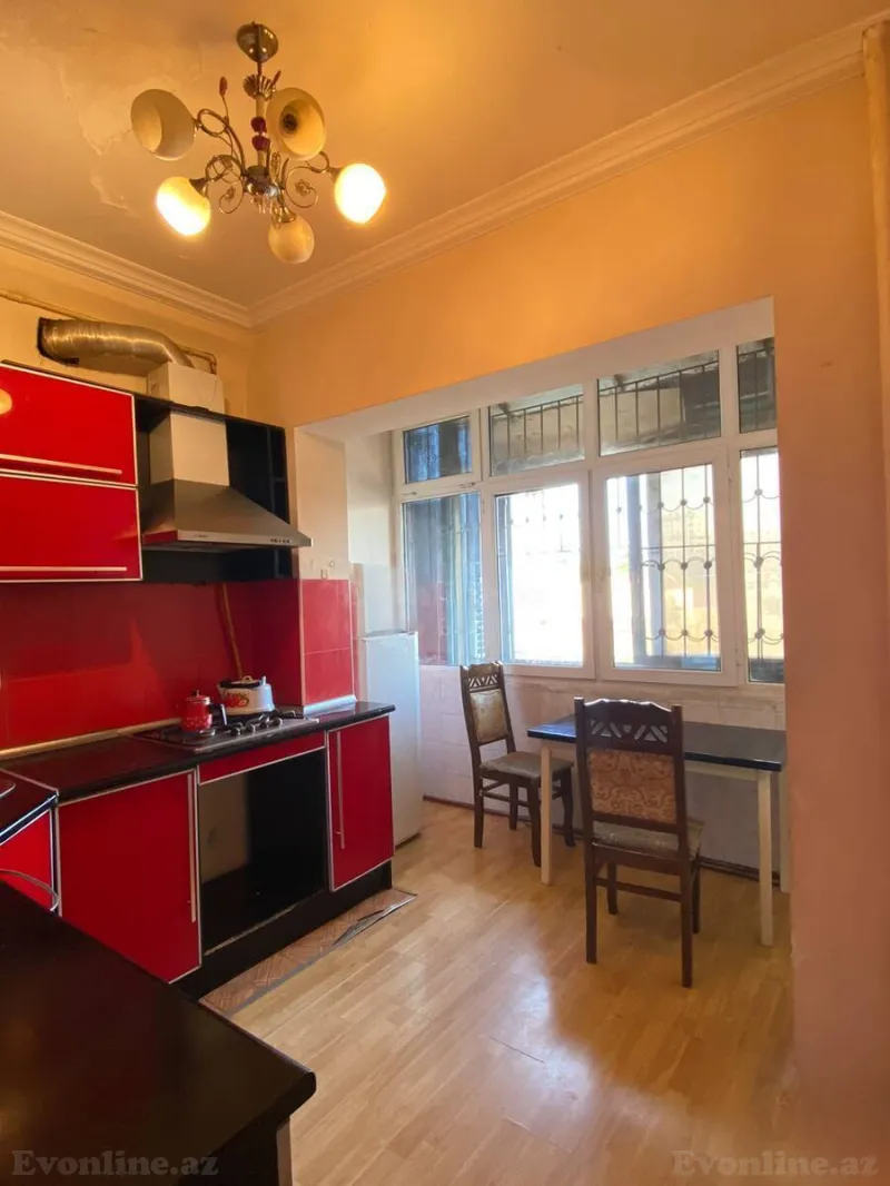Satılır 2 otaqlı Mənzil Köhnə tikili 65 m² Nərimanov r. - şəkil 8