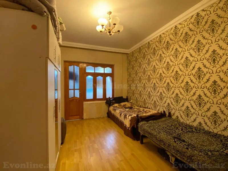 Satılır 2 otaqlı Mənzil Köhnə tikili 65 m² Nərimanov r. - şəkil 20