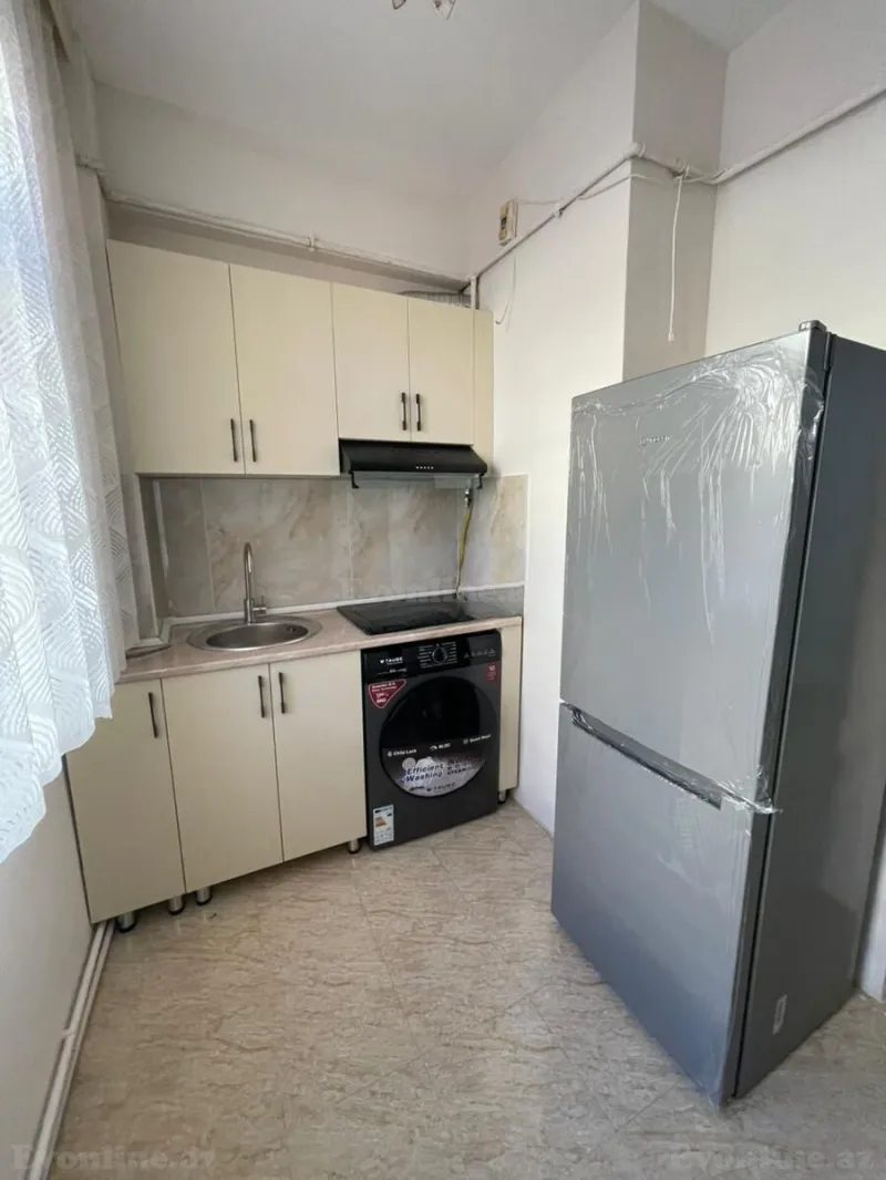 Kirayə verilir 2 otaqlı Mənzil Köhnə tikili 65 m² Xalqlar Dostluğu m. - şəkil 2