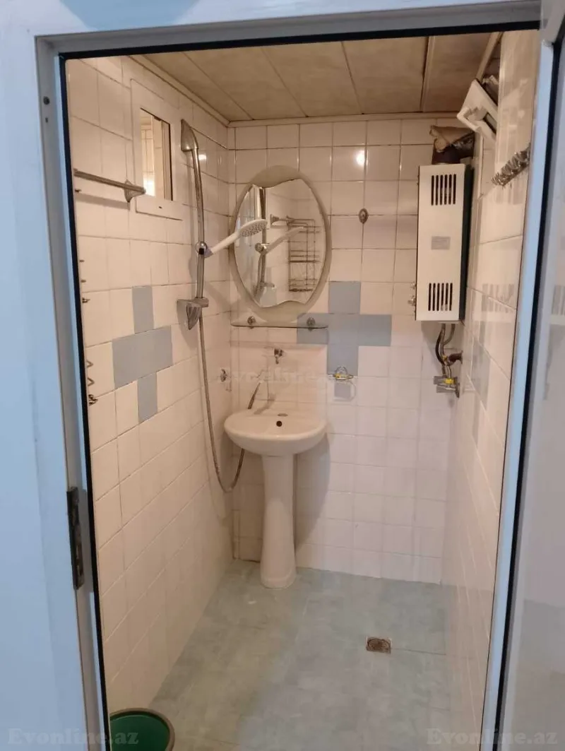Kirayə verilir 3 otaqlı Həyət evi 100 m² Elmlər Akademiyası m. - şəkil 9