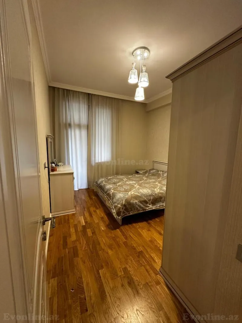 Satılır 3 otaqlı Mənzil Yeni tikili 105 m² Qara Qarayev m. - şəkil 6