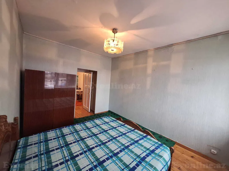 Kirayə verilir 3 otaqlı Mənzil Köhnə tikili 75 m² Gənclik m. - şəkil 2
