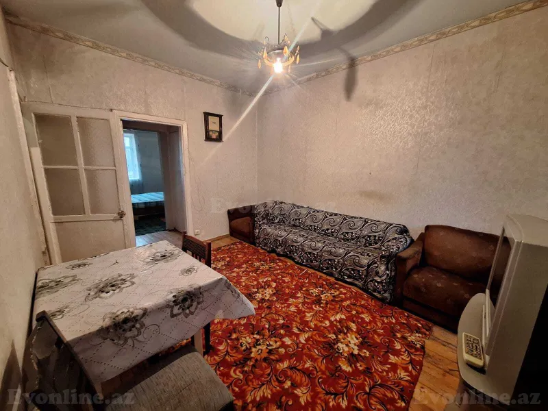 Kirayə verilir 3 otaqlı Mənzil Köhnə tikili 75 m² Gənclik m. - şəkil 3