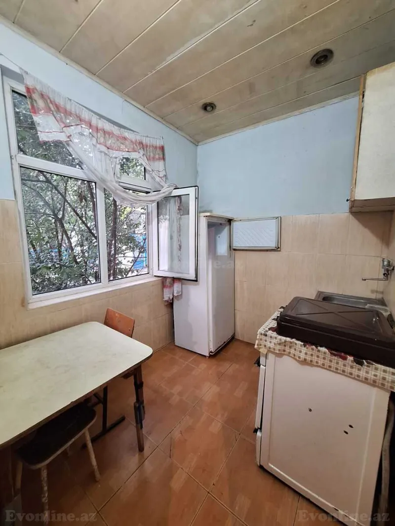 Kirayə verilir 3 otaqlı Mənzil Köhnə tikili 75 m² Gənclik m. - şəkil 7