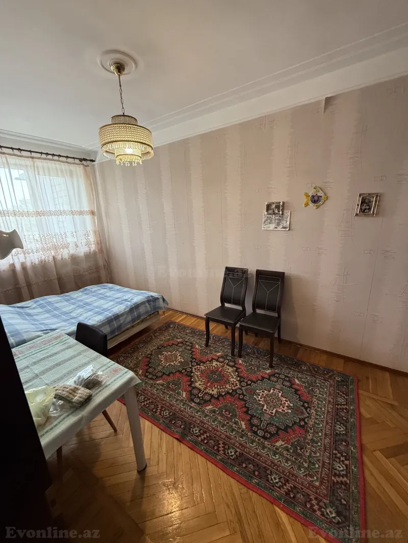 Satılır 4 otaqlı Mənzil Köhnə tikili 112.9 m² Yasamal r. - şəkil 6