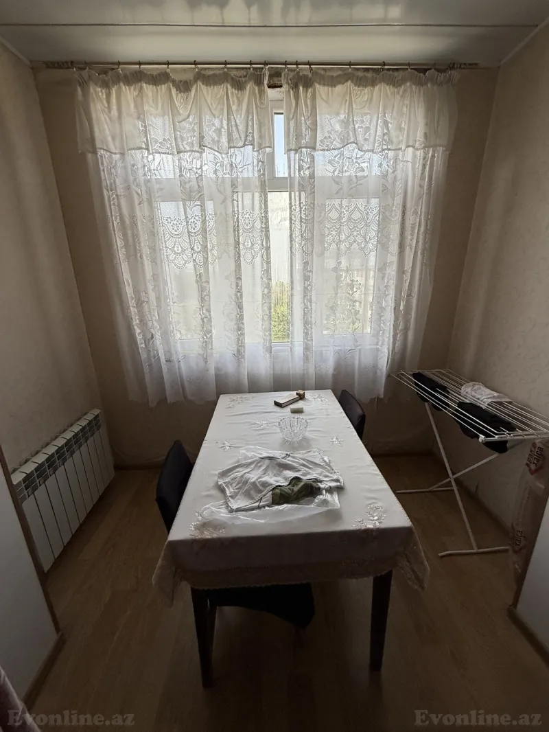 Satılır 4 otaqlı Mənzil Köhnə tikili 112.9 m² Yasamal r. - şəkil 14
