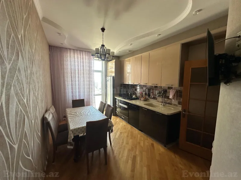 Satılır 3 otaqlı Mənzil Yeni tikili 120 m² 8 Noyabr m. - şəkil 8