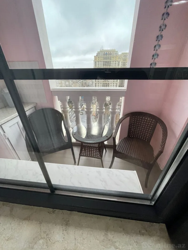 Kirayə verilir 3 otaqlı Mənzil Yeni tikili 90 m² Elmlər Akademiyası m. - şəkil 13