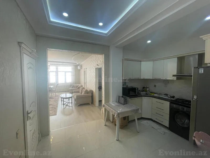 Kirayə verilir 4 otaqlı Mənzil Yeni tikili 100 m² Xətai r. - şəkil 3