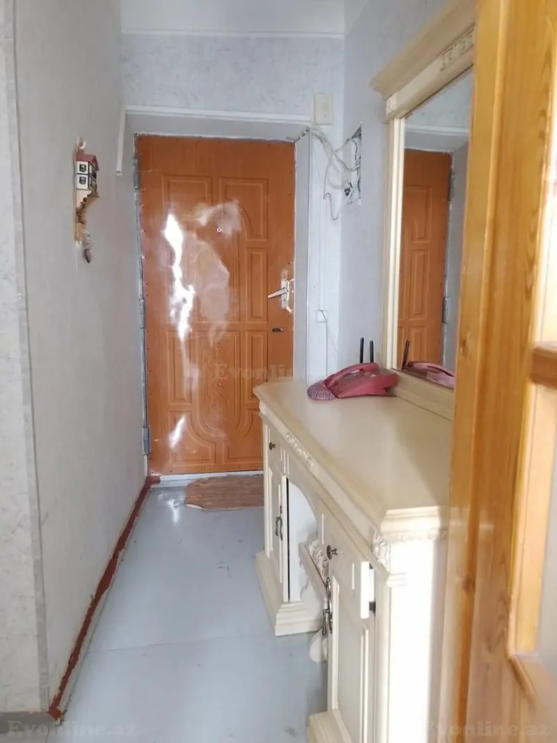 Satılır 2 otaqlı Mənzil Köhnə tikili 33 m² İnşaatçılar m. - şəkil 9