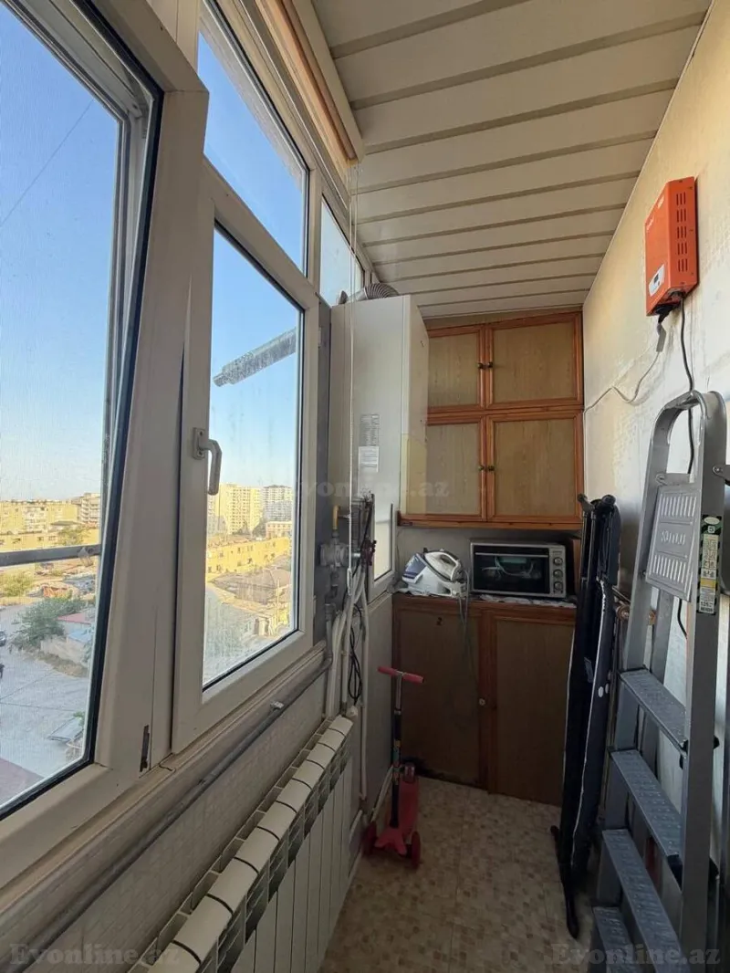 Satılır 2 otaqlı Mənzil Köhnə tikili 65 m² 20 Yanvar m. - şəkil 10