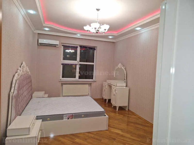 Kirayə verilir 4 otaqlı Mənzil Yeni tikili 250 m² 28 May m. - şəkil 4