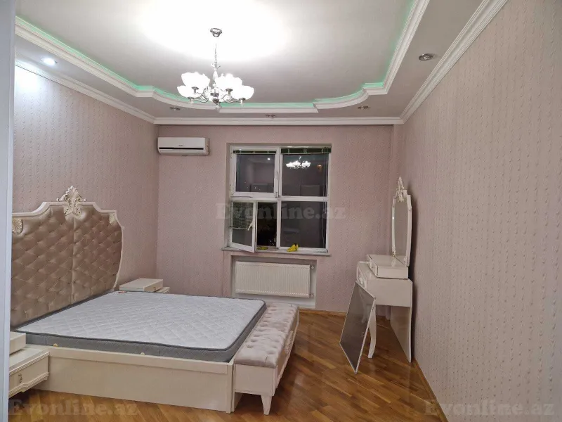 Kirayə verilir 4 otaqlı Mənzil Yeni tikili 250 m² 28 May m. - şəkil 17
