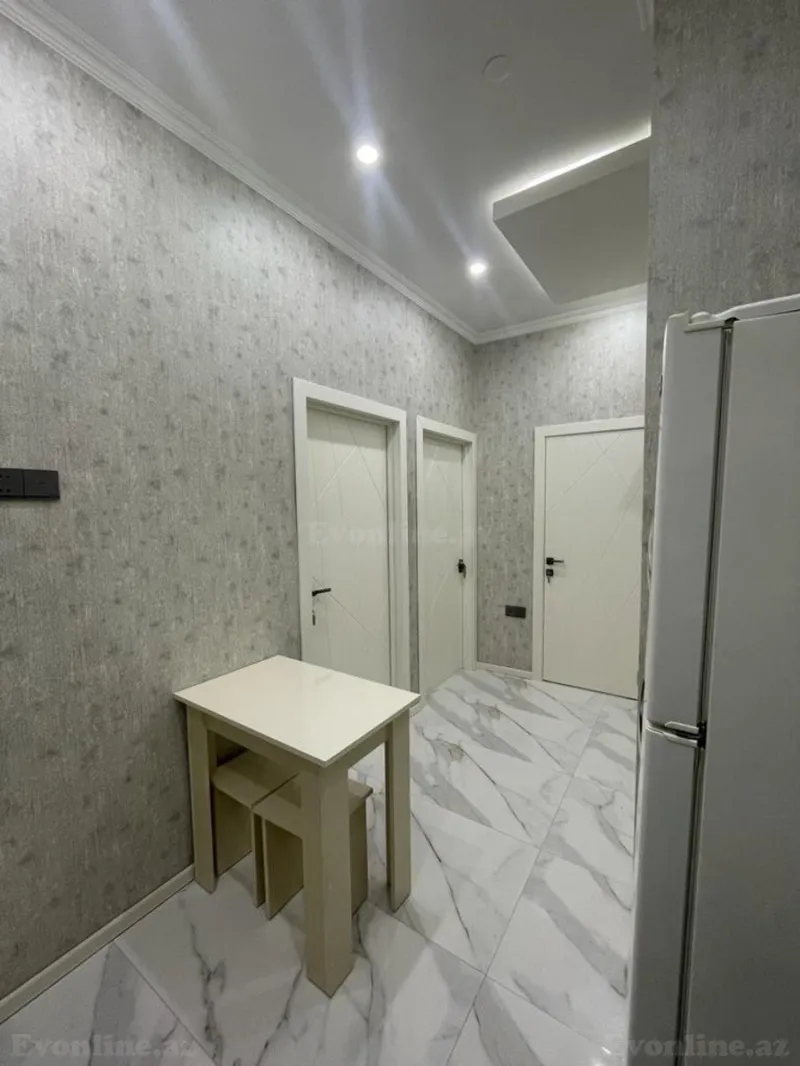 Kirayə verilir 2 otaqlı Mənzil Yeni tikili 58 m² İnşaatçılar m. - şəkil 11