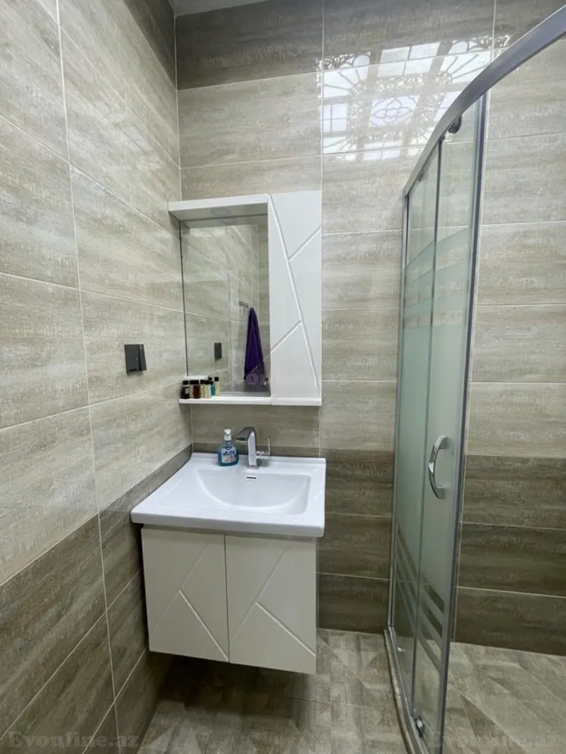 Kirayə verilir 2 otaqlı Mənzil Yeni tikili 58 m² İnşaatçılar m. - şəkil 14