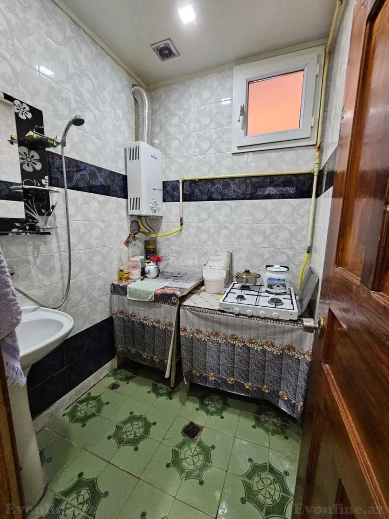 Satılır 2 otaqlı Mənzil Köhnə tikili 45 m² 7-ci mikrorayon - şəkil 13