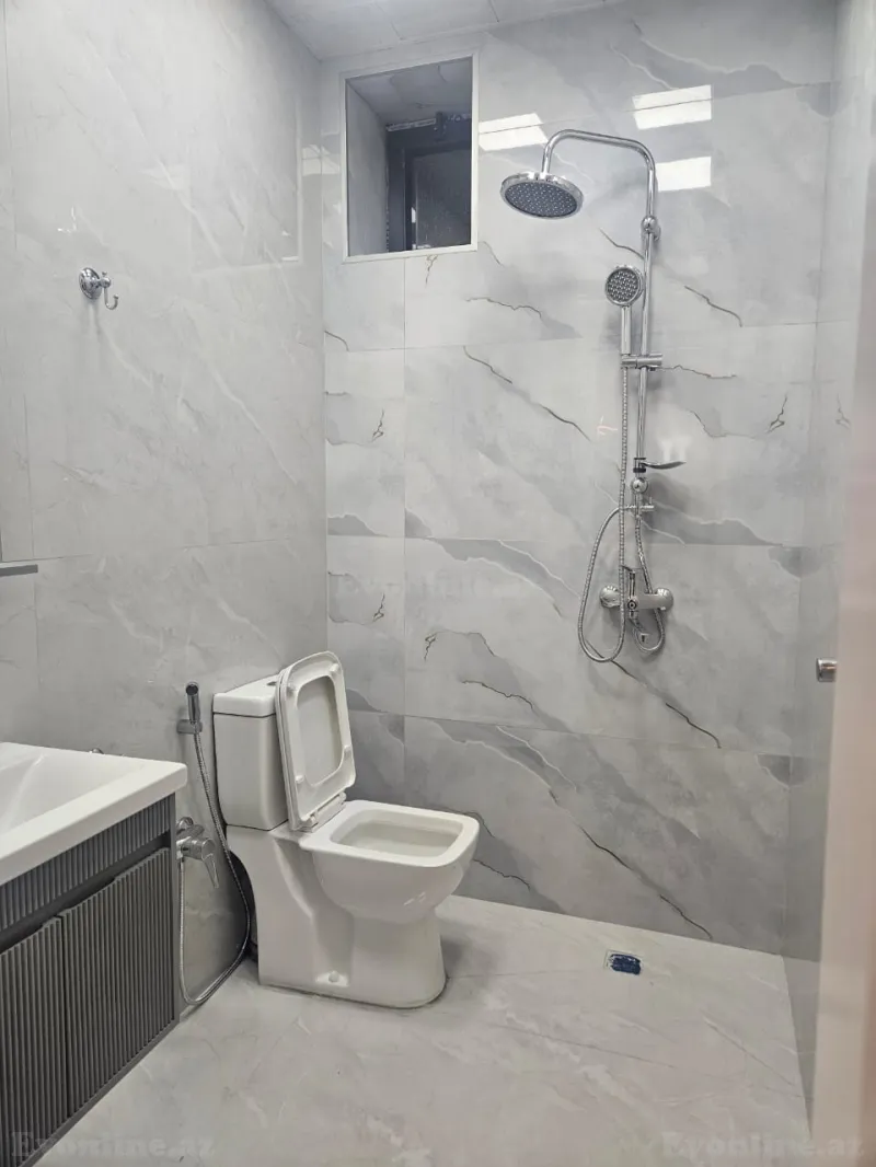 Satılır 7 otaqlı Həyət evi 270 m² Badamdar - şəkil 13