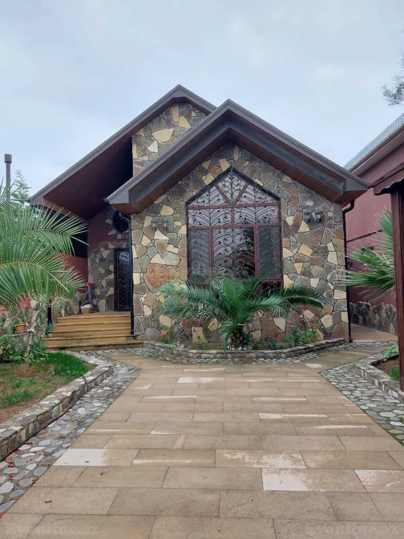 Bakı, Xəzər r., Şüvəlanda 3 otaqlı həyət evi satılır