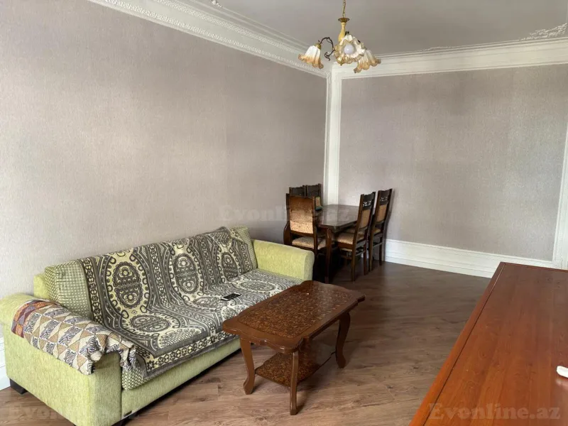 Kirayə verilir 3 otaqlı Mənzil Köhnə tikili 75 m² Həzi Aslanov m. - şəkil 2