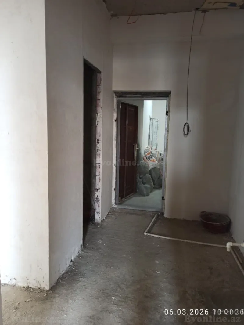 Bakı, Səbail r., Badamdarda 2 otaqlı mənzil satılır