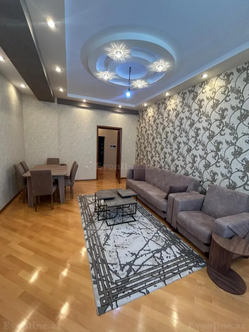 Kirayə verilir 3 otaqlı Mənzil Yeni tikili 130 m² İnşaatçılar m. - şəkil 2