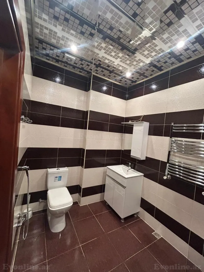 Kirayə verilir 3 otaqlı Mənzil Yeni tikili 130 m² İnşaatçılar m. - şəkil 14