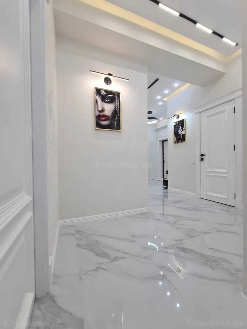 Satılır 3 otaqlı Mənzil Yeni tikili 108 m² Səbail r. - şəkil 22
