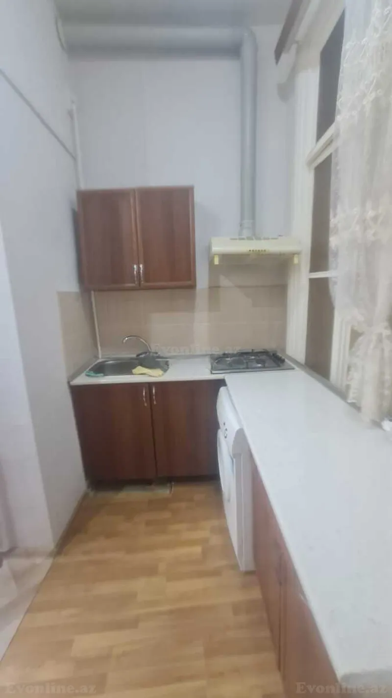 Kirayə verilir 1 otaqlı Mənzil Köhnə tikili 30 m² Nizami m. - şəkil 13