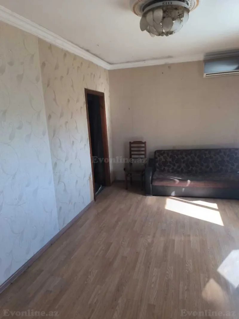 Satılır 2 otaqlı Mənzil Köhnə tikili 40 m² Neftçilər m. - şəkil 2