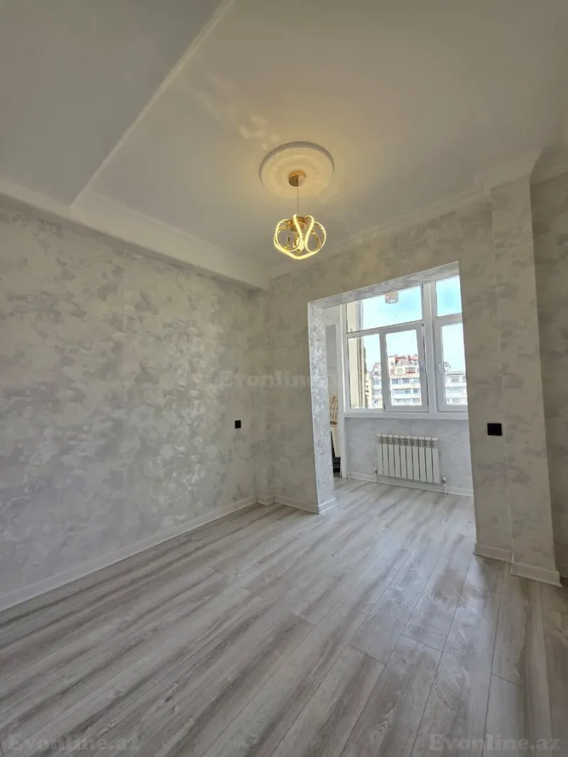 Satılır 2 otaqlı Mənzil Köhnə tikili 45 m² 20 Yanvar m. - şəkil 4