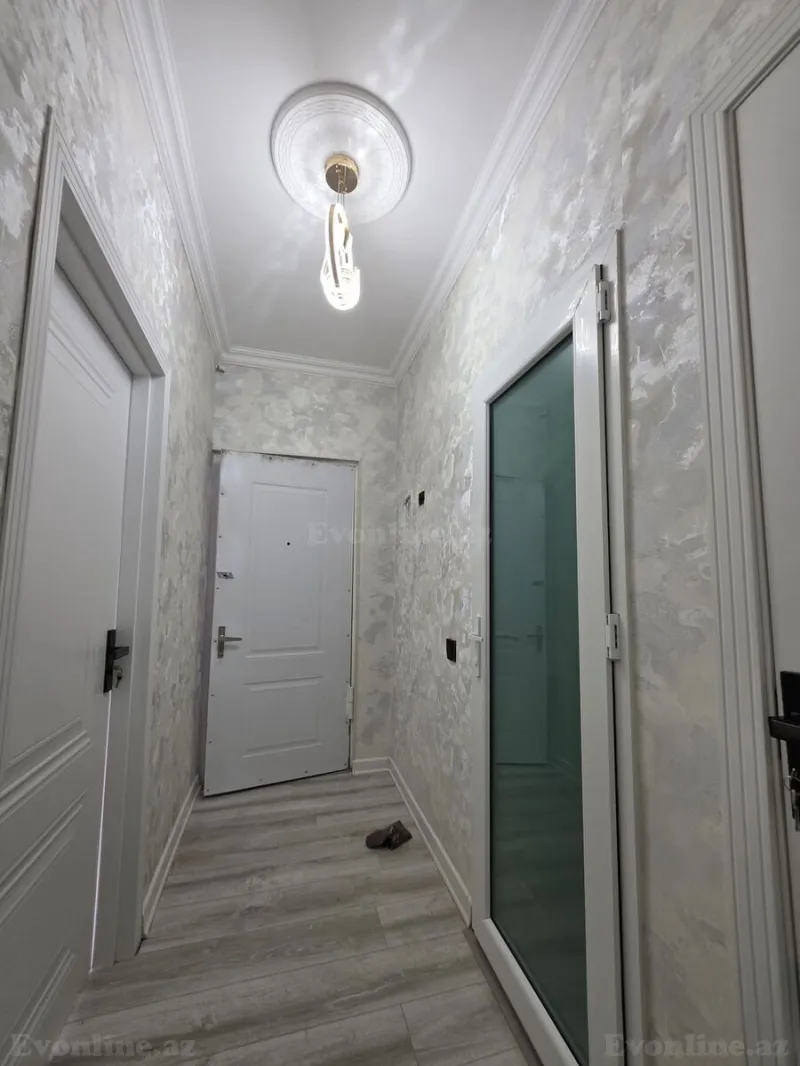 Satılır 2 otaqlı Mənzil Köhnə tikili 45 m² 20 Yanvar m. - şəkil 12