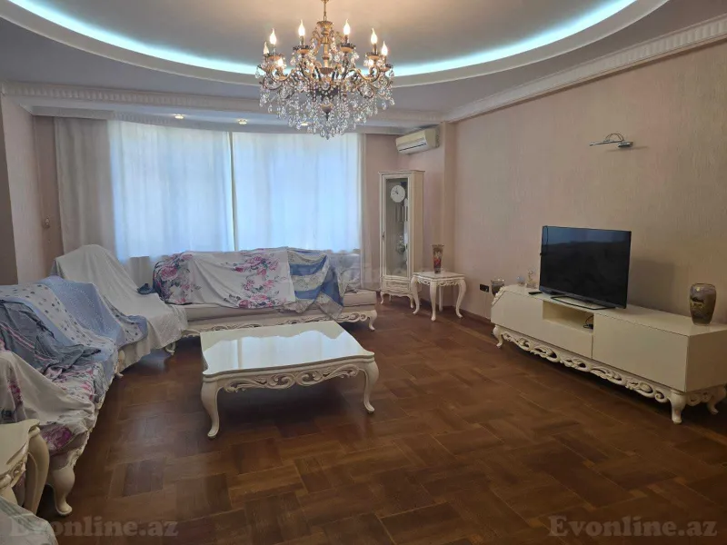 Satılır 5 otaqlı Mənzil Yeni tikili 298 m² 28 May m. - şəkil 2