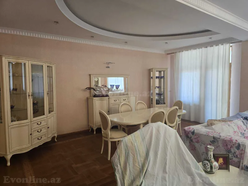 Satılır 5 otaqlı Mənzil Yeni tikili 298 m² 28 May m. - şəkil 3