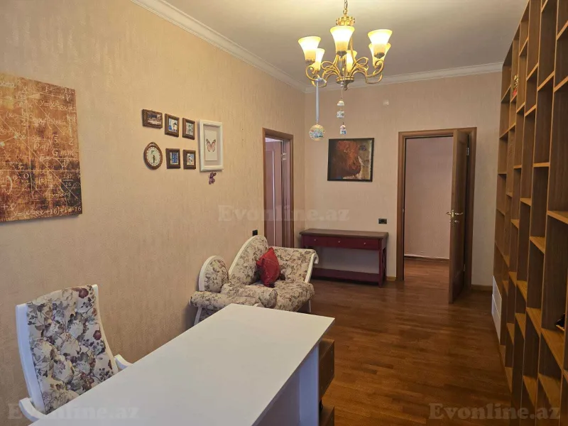 Satılır 5 otaqlı Mənzil Yeni tikili 298 m² 28 May m. - şəkil 10