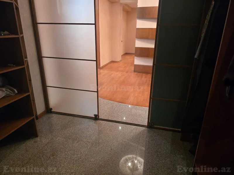 Satılır 5 otaqlı Mənzil Yeni tikili 298 m² 28 May m. - şəkil 12