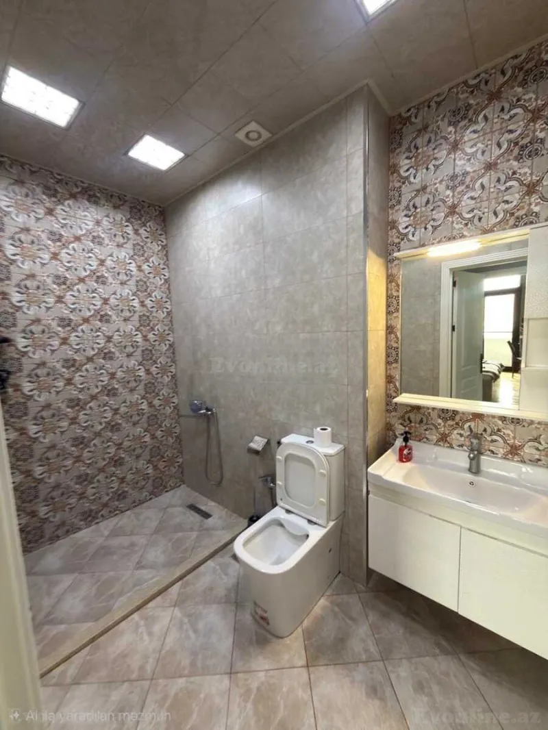 Kirayə verilir 2 otaqlı Mənzil Yeni tikili 75 m² Xətai r. - şəkil 15