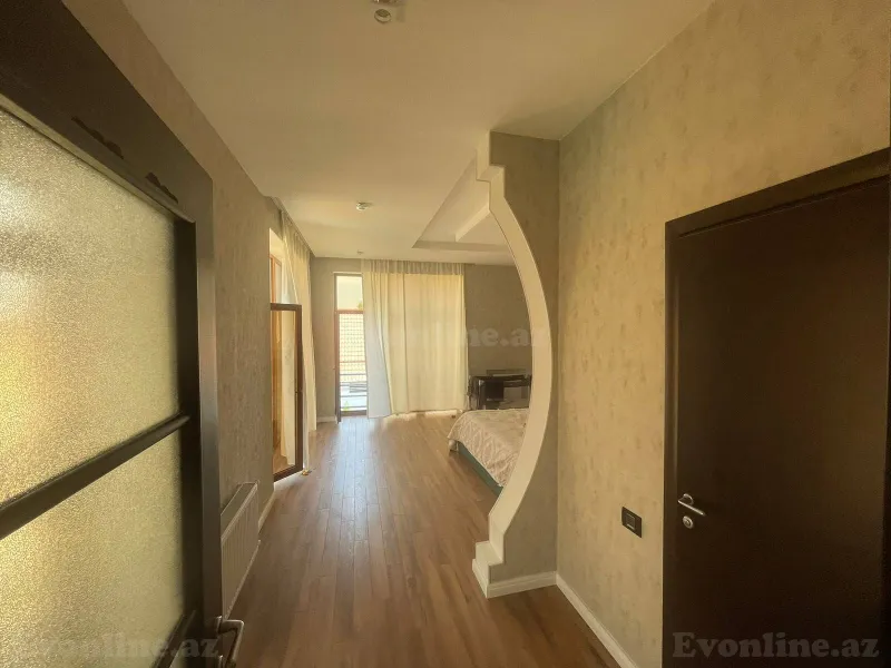 Satılır 5 otaqlı Həyət evi 258 m² Şüvəlan - şəkil 17