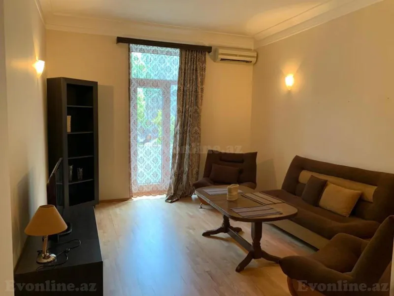 Kirayə verilir 2 otaqlı Mənzil Köhnə tikili 60 m² Səbail r. - şəkil 4
