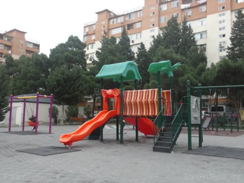 Satılır 2 otaqlı Mənzil Köhnə tikili 70 m² Əhmədli - şəkil 9