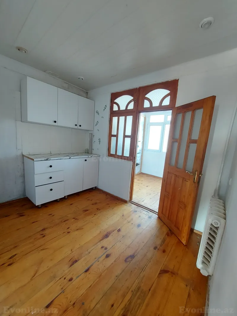 Satılır 2 otaqlı Mənzil Köhnə tikili 50 m² Yeni Günəşli - şəkil 9