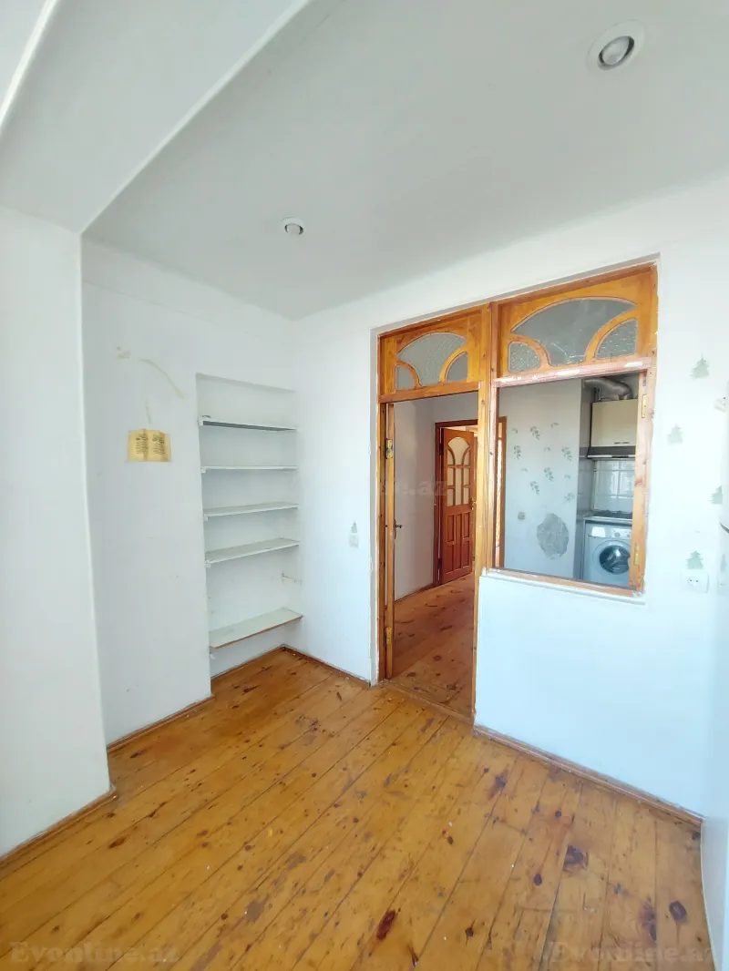 Satılır 2 otaqlı Mənzil Köhnə tikili 50 m² Yeni Günəşli - şəkil 15