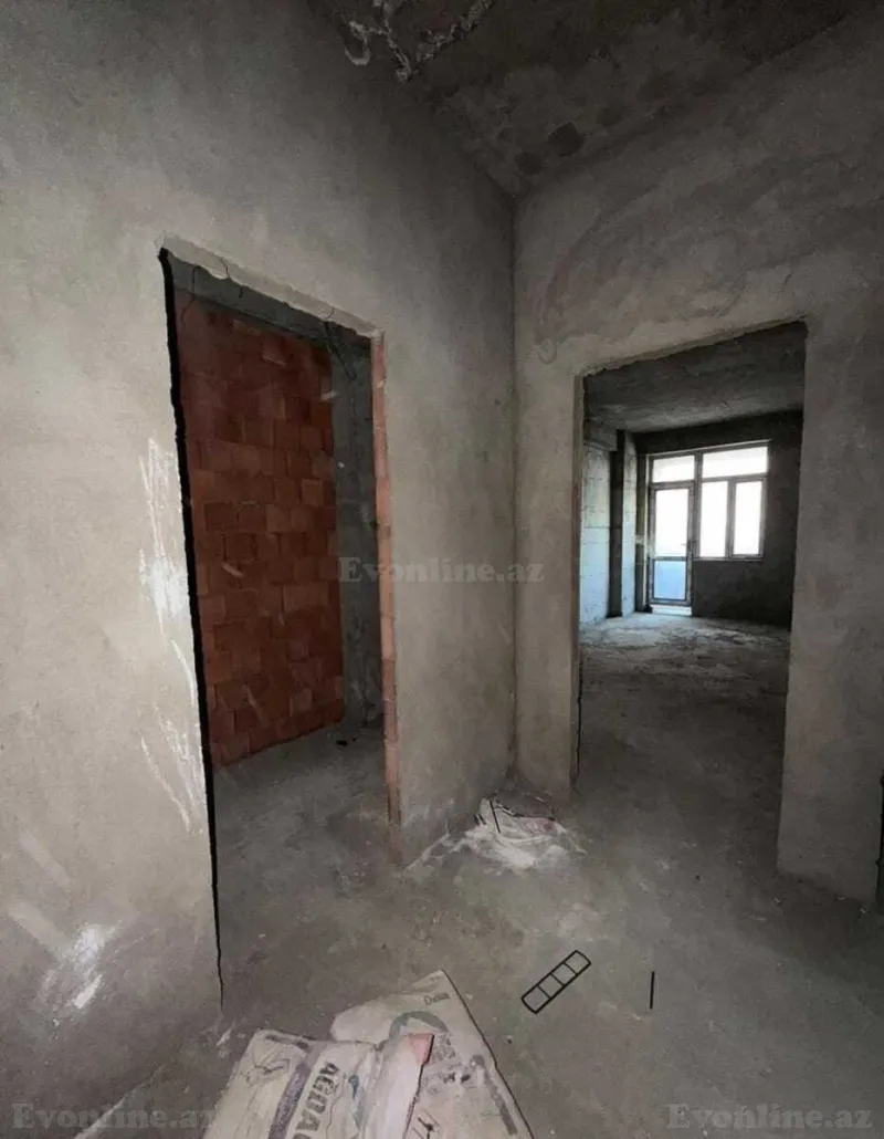 Satılır 1 otaqlı Mənzil Yeni tikili 83 m² 28 May m. - şəkil 3