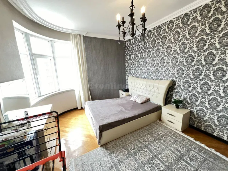 Satılır 3 otaqlı Mənzil Yeni tikili 147 m² Elmlər Akademiyası m. - şəkil 6