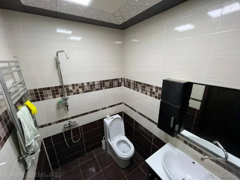 Satılır 3 otaqlı Mənzil Yeni tikili 147 m² Elmlər Akademiyası m. - şəkil 16