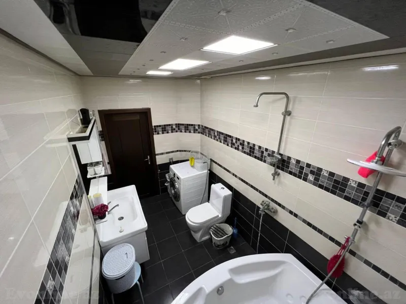 Satılır 3 otaqlı Mənzil Yeni tikili 147 m² Elmlər Akademiyası m. - şəkil 17