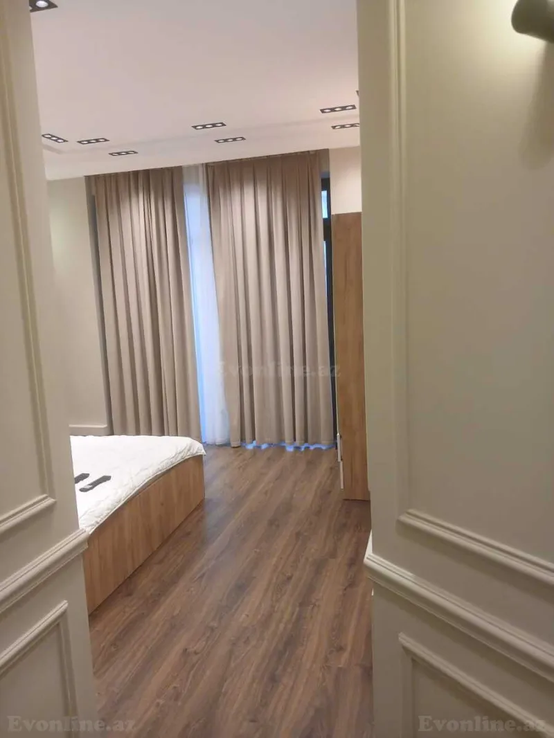 Kirayə verilir 3 otaqlı Mənzil Yeni tikili 130 m² 8 Noyabr m. - şəkil 8