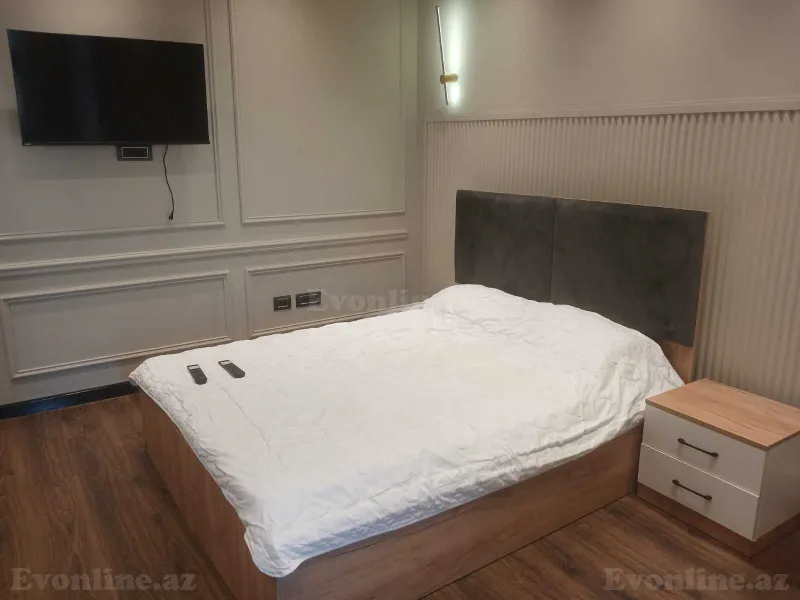 Kirayə verilir 3 otaqlı Mənzil Yeni tikili 130 m² 8 Noyabr m. - şəkil 12