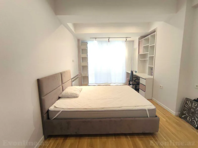 Kirayə verilir 4 otaqlı Mənzil Yeni tikili 180 m² Xətai r. - şəkil 5