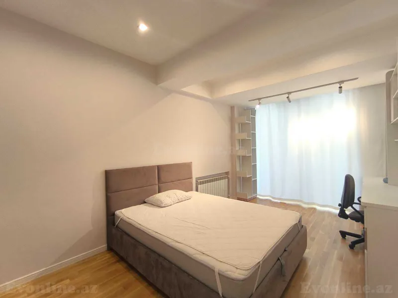 Kirayə verilir 4 otaqlı Mənzil Yeni tikili 180 m² Xətai r. - şəkil 6